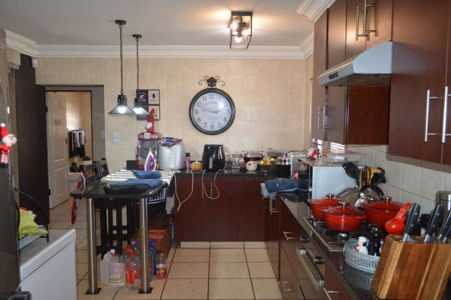 3 Bedroom Property for Sale in Wilkoppies North West